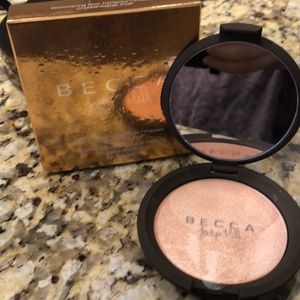 Becca Jaclyn Hill Champagne POP